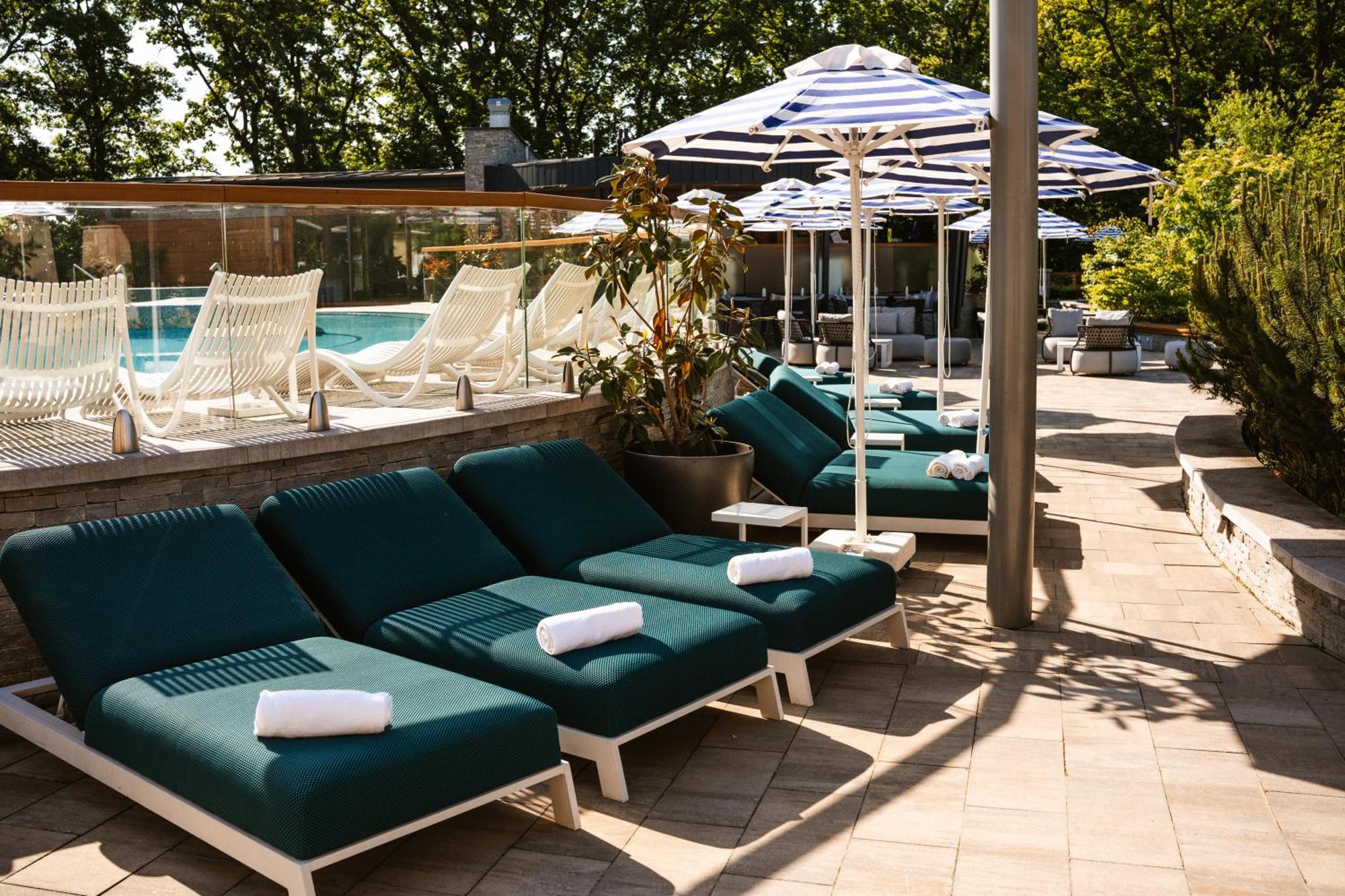 Avalon Resort & Spa ميسكولك المظهر الخارجي الصورة